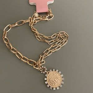 Revolve Pendant Necklace